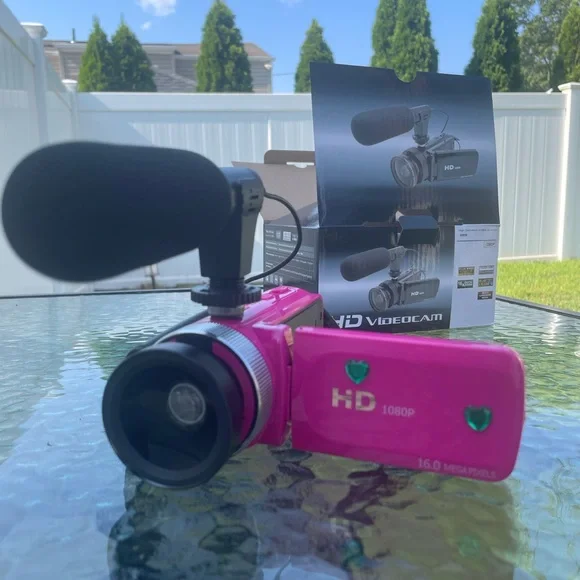 Rare Pink HD 16 MP camcorder with Microphone, 32 GB sd card and Fish eye Lens